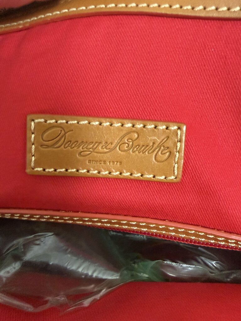 Dooney & Bourke Disney Pink Mickey & Minnie Love Collection