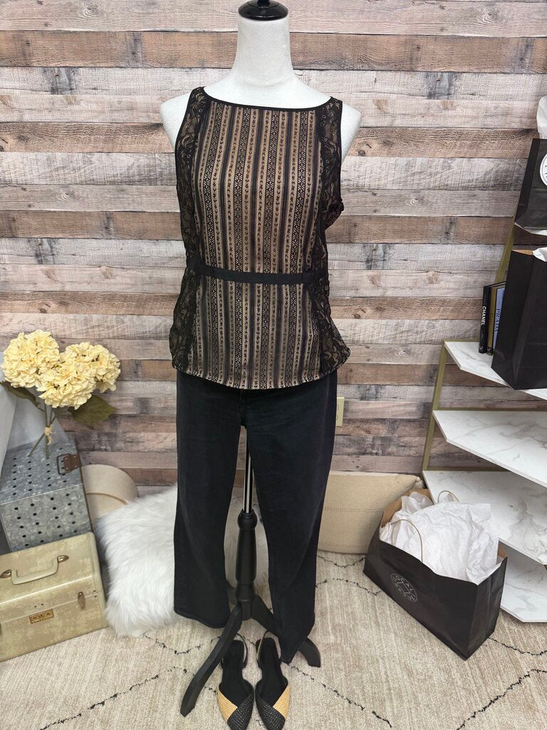 Black Loft Textured Ruffle Top