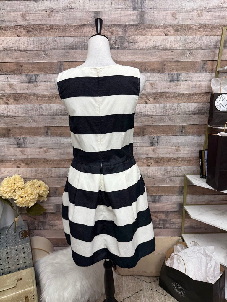 Black/White Striped Gap Sleeveless Dress