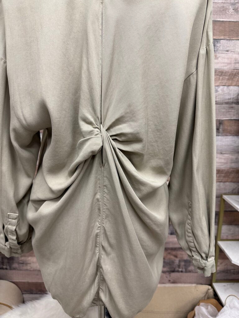 Cream Fate Brand Collard Button Down Shirt