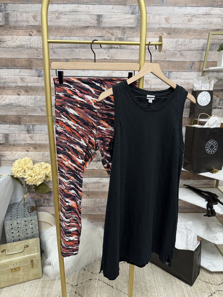 Lululemon High Rise Coral,Black & White Tiger Print