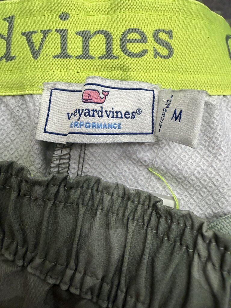 Vineyard Vines Green Camo Performance Shorts