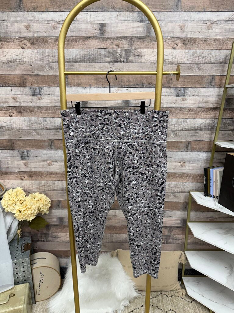 Pink And Grey Print Athleta Salutation Leggings 2