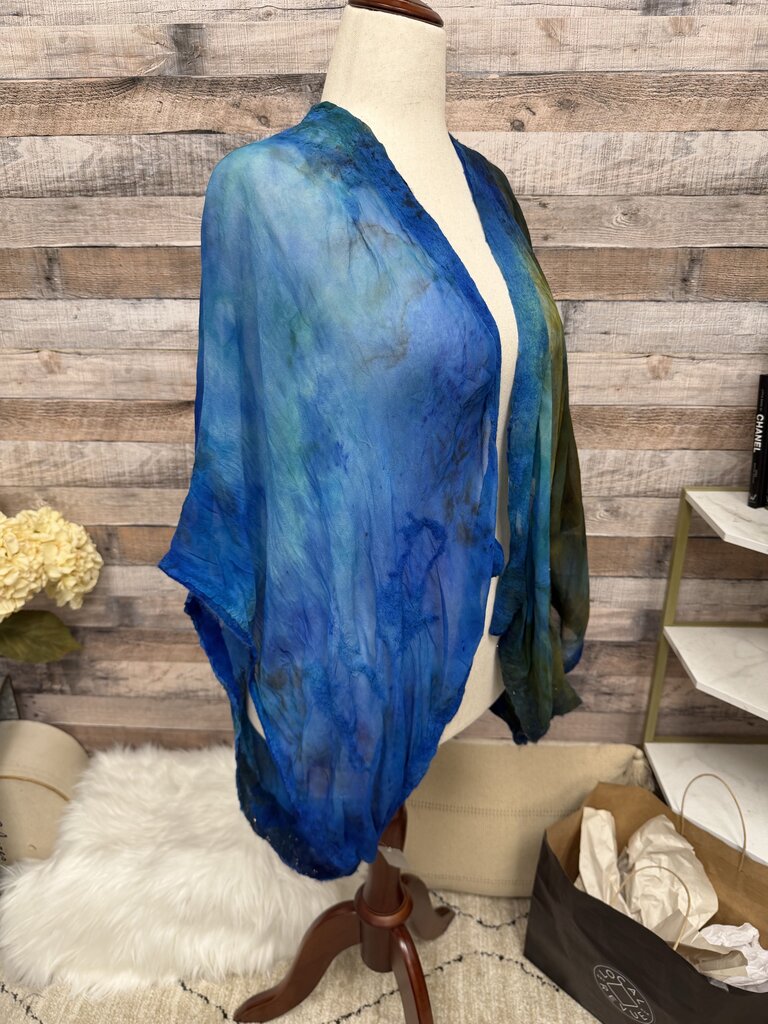 Blue & Green Tie-Dye Ombre Shawl
