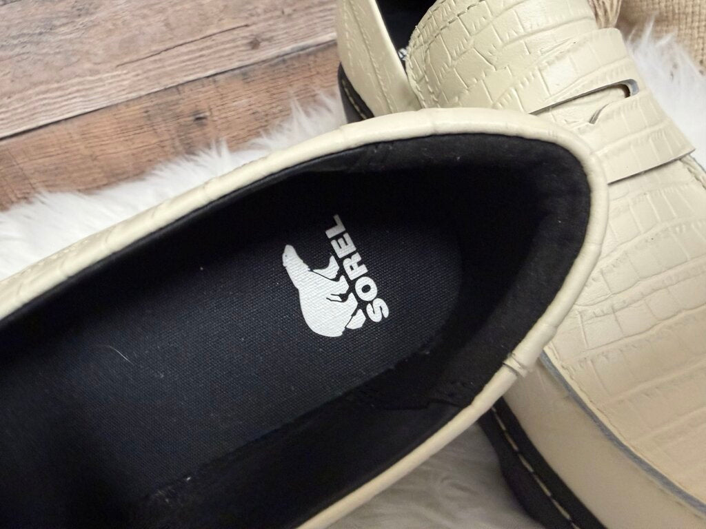 Sorel White Leather Slip-On Loafer