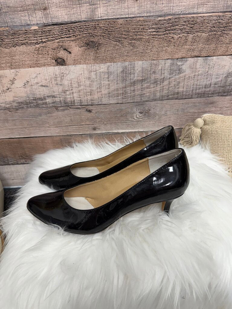 VANELi Black Leather Pumps