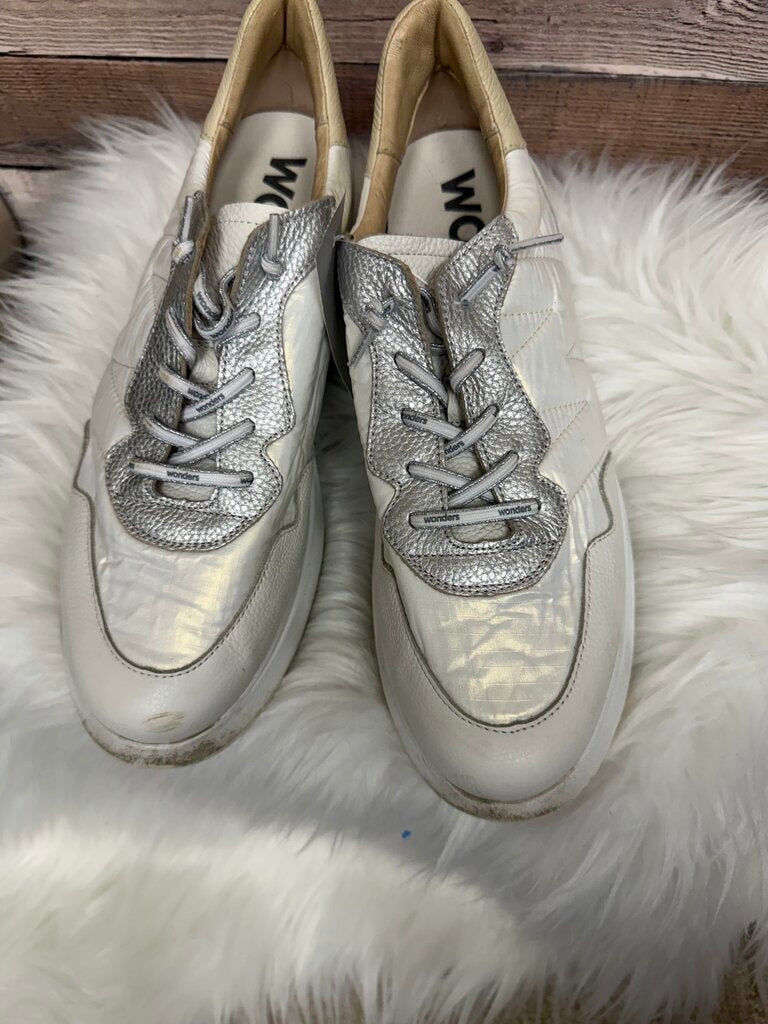 Wonder Brand White With Silver Leather Sneakers