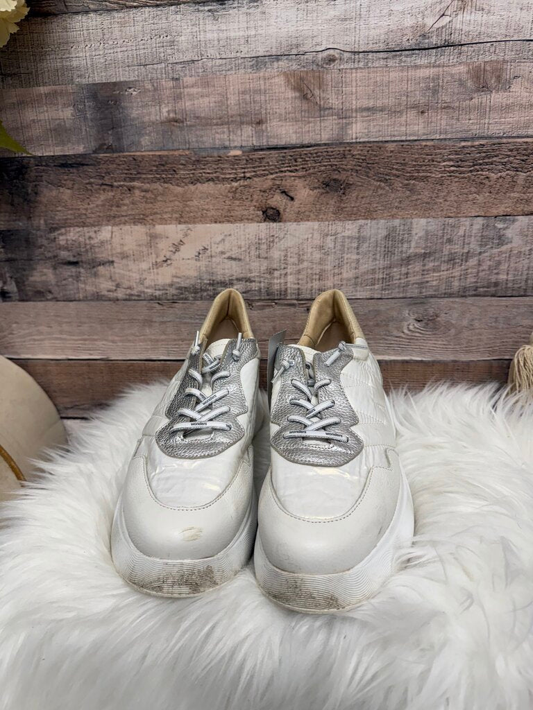 Wonder Brand White With Silver Leather Sneakers