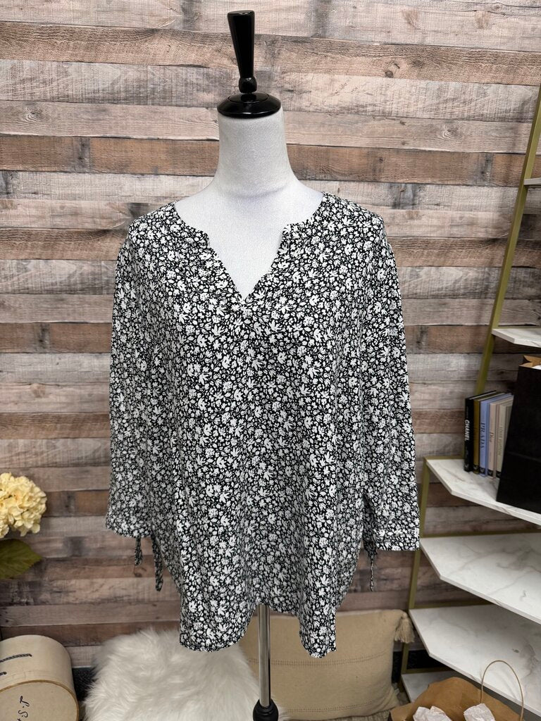 Jones New York Black & White Floral Print Blouse 1X