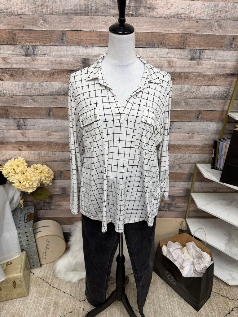 Jones New York White & Black Grid Pattern Shirt XL