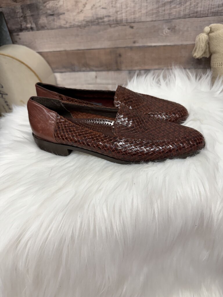 Amalfi Italy Burgundy Woven Leather Loafers