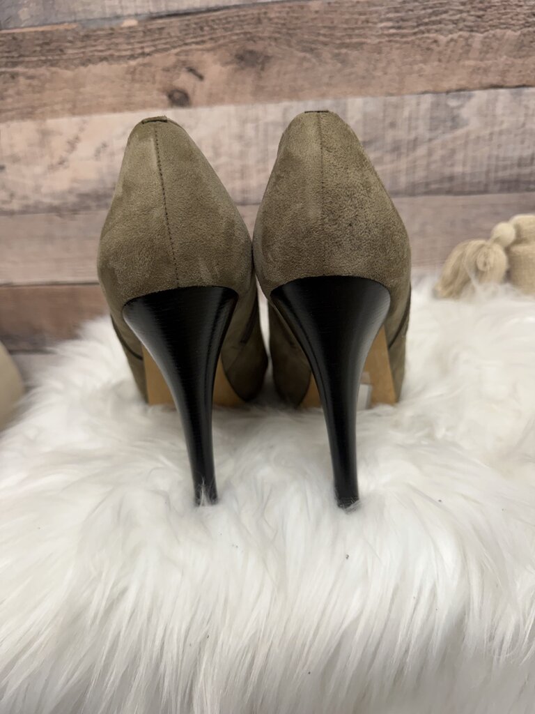 Via Spiga Tan Peep-Toe Ankle Bootie