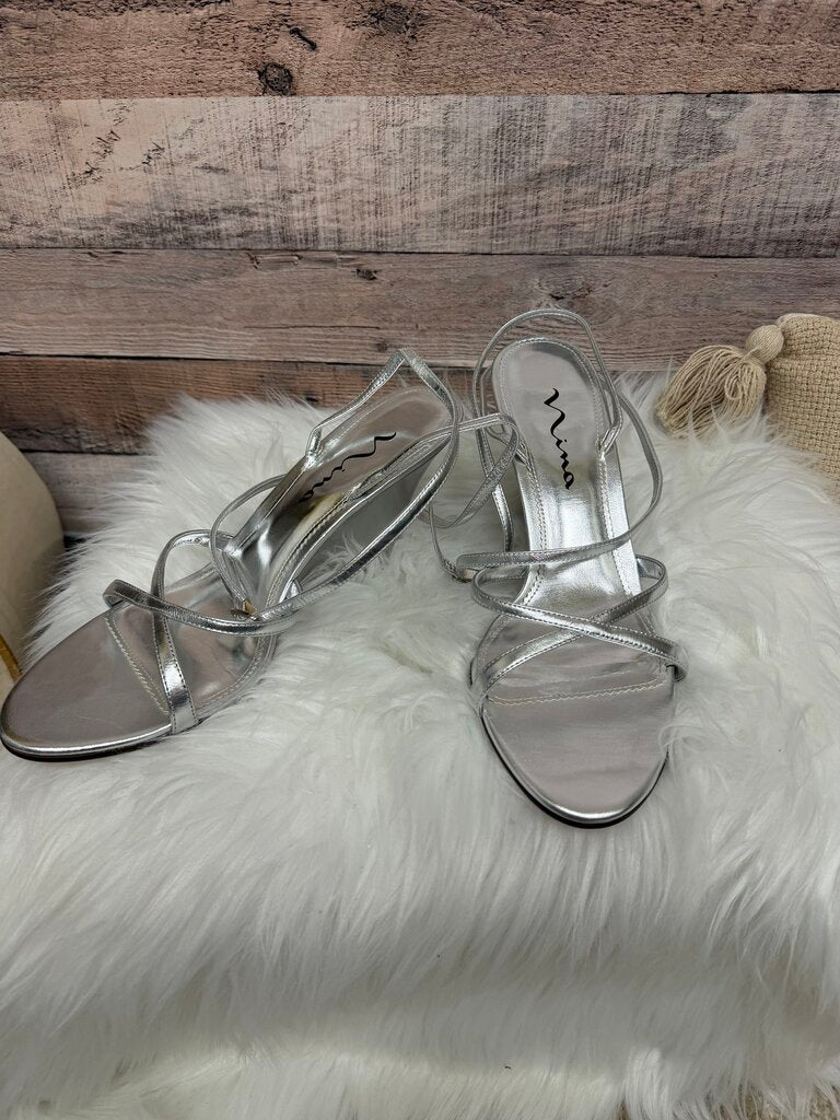 Nina New York Silver Metallic Leather Strappy Sandals