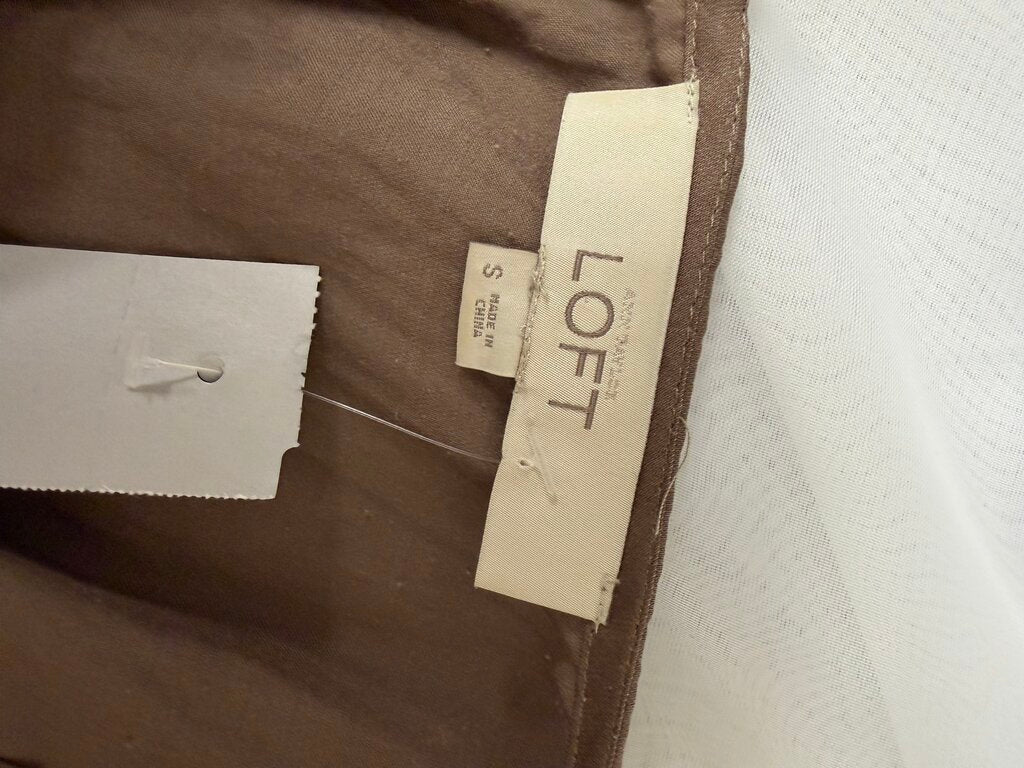 Loft Brown Sleeveless Gathered Neckline