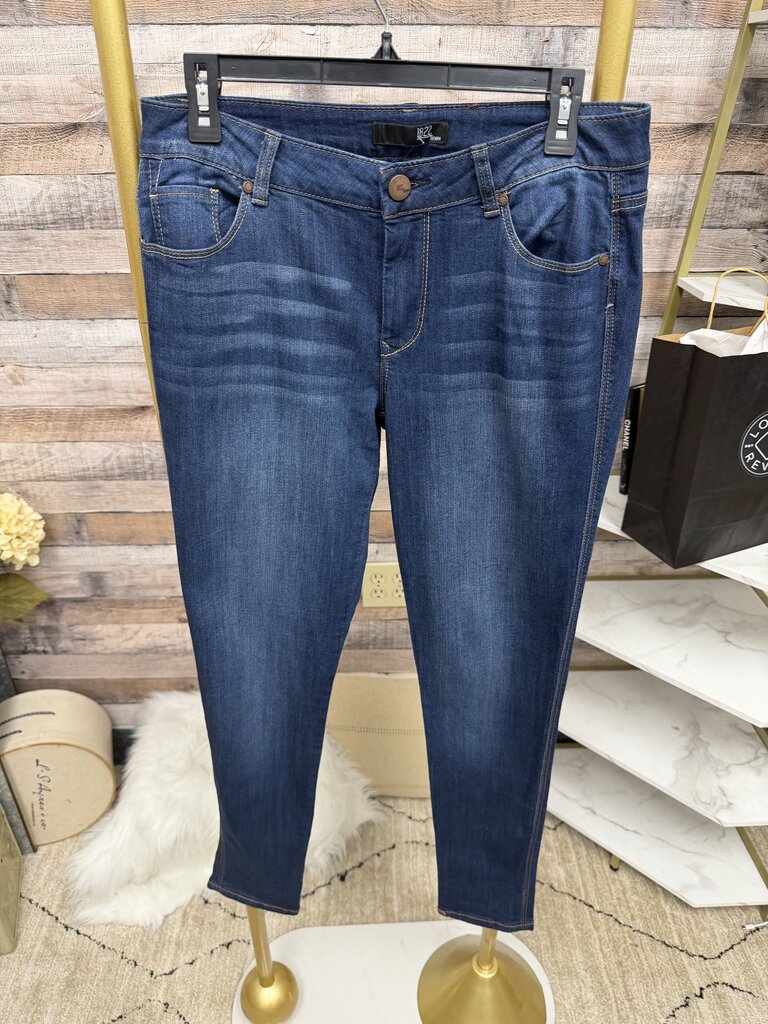 1822 Adrianna Skinny Denim