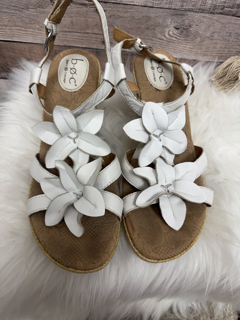 BOC White Leather Floral Wedge