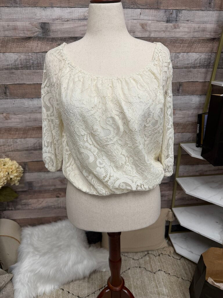 Cupcakes & Cashmere Ivory Lace Off Shoulder Crop