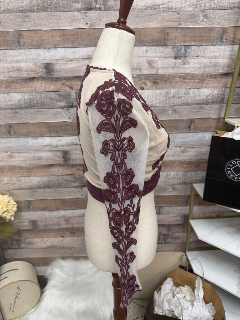 NWT Altar'd State Ivory/Burg Arissa Floral Embroidered Mesh Crop