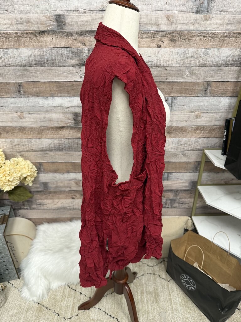 Chalet et Ceci Red Crinkle Knit Cardigan