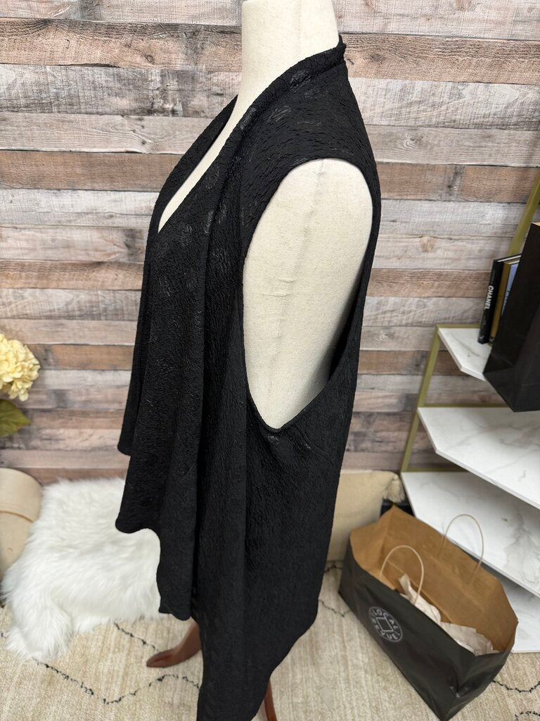 Connie K Black Textured Cardigan Vest