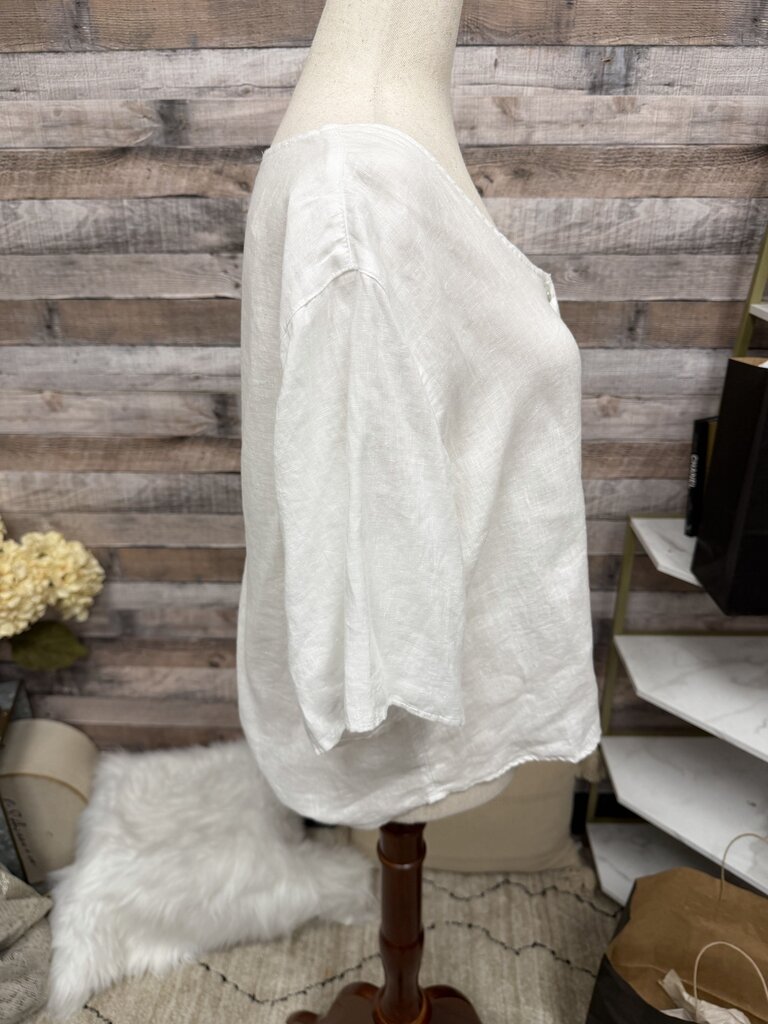 Cynthia Rowley 100% White Linen Short Sleeve Button Down