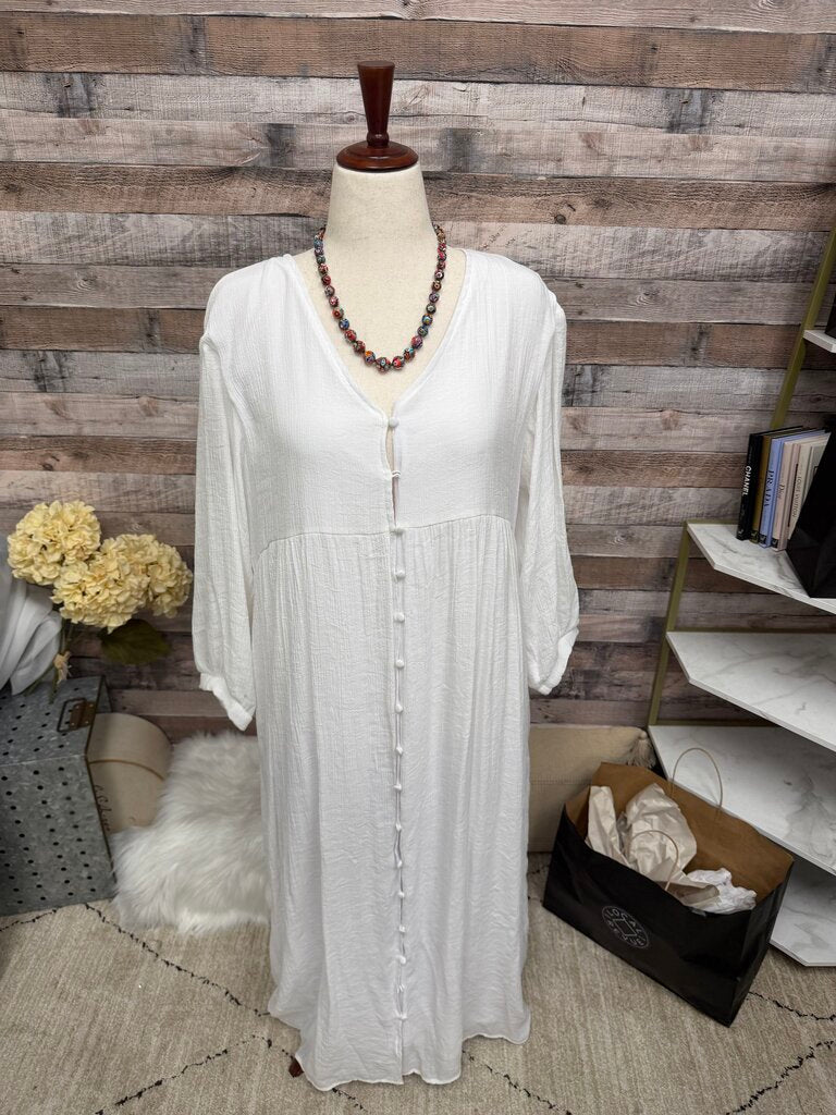 NWT Celmia Collection White Button-Front Dress