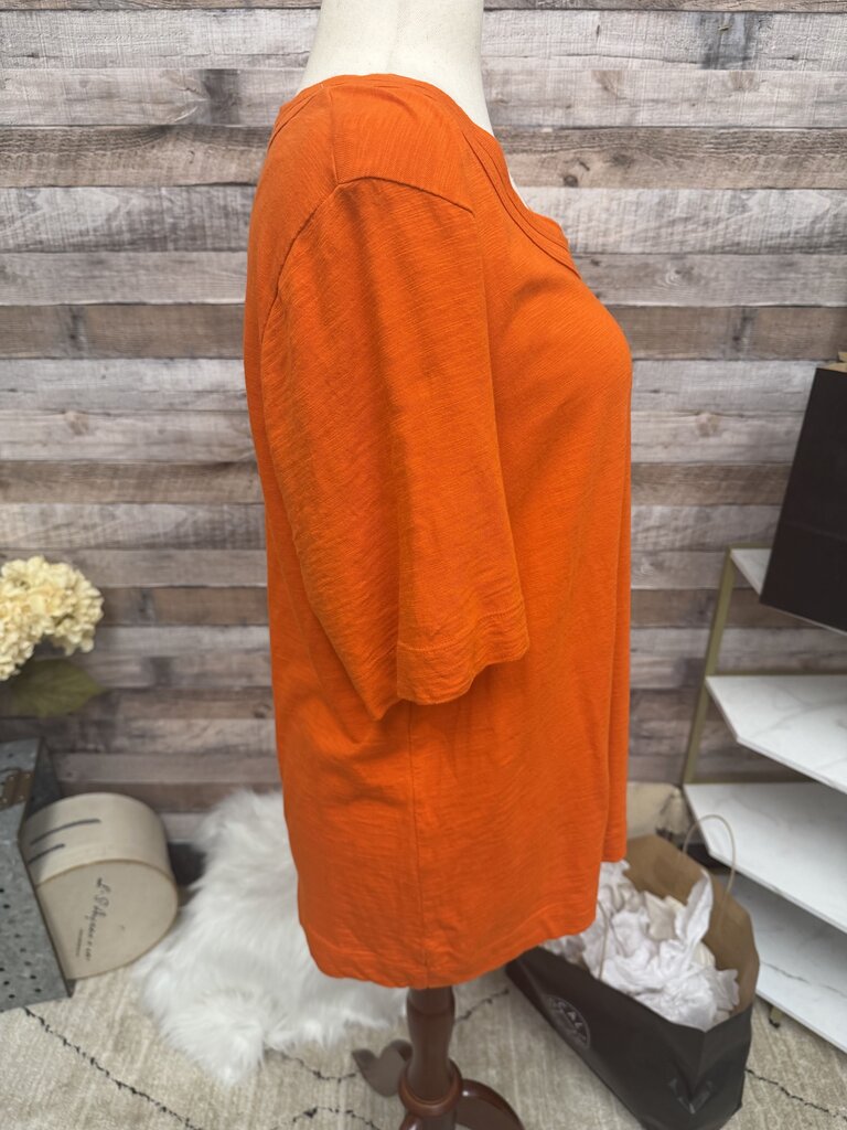 Chico's Orange Short Sleeve Tee