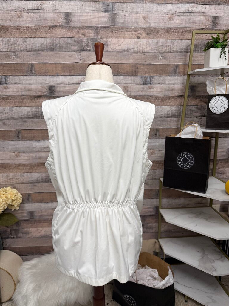 Bette & Court White Zip Athletic Vest