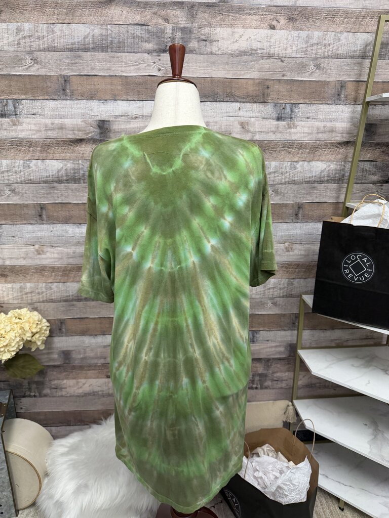 Raquel Allegra Green Spiral Pattern Tie-Dye Tee