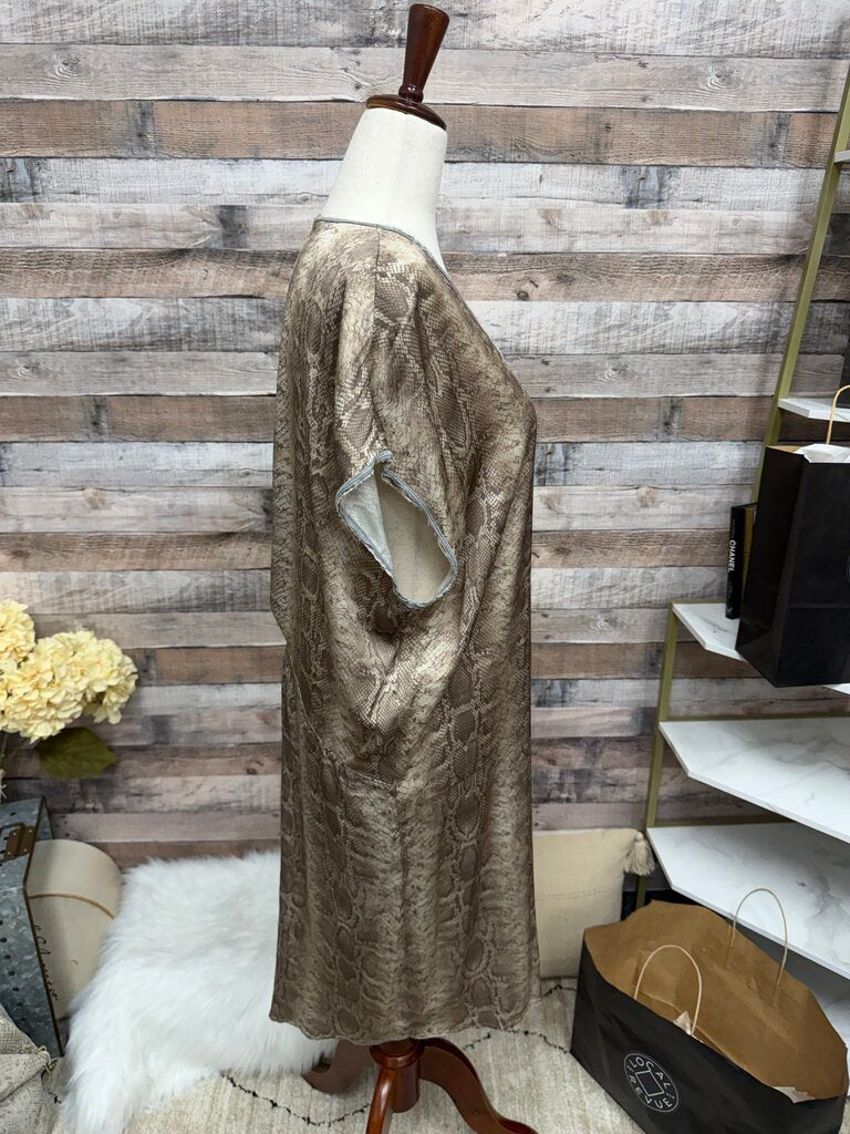 Aqcclothing Snakeskin Print T-Shirt Dress