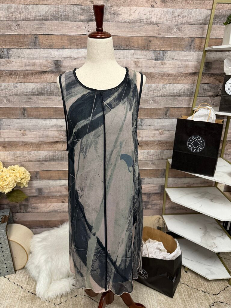 GO Silk Brand Black/Grey Geometric Print Dress