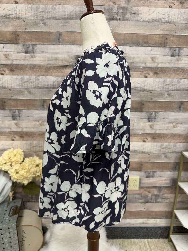 Velvet by Graham & Spencer Navy Flutter Sleeve Floral Blouse