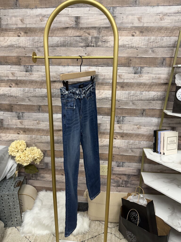 Vervet Blue Distressed Ankle Skinny Style Jeans