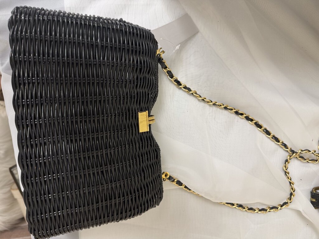 Woven Black & Gold Tone Strap & Closure Bag
