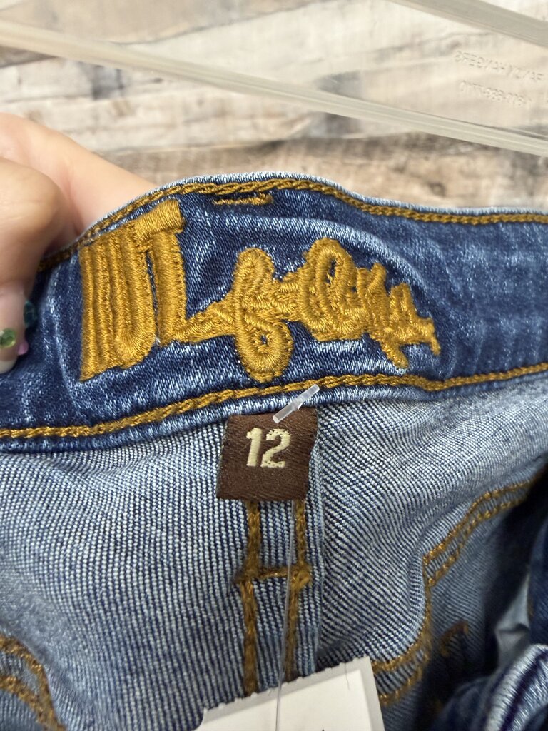 KUT From The Kloth Cut Off Denim Shorts Mid Rise Cut Off Style