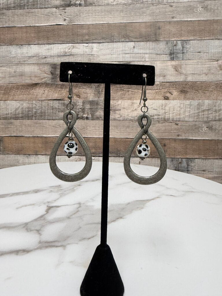 Silver Tone Center Black/White Bead Drop Earrings N/A Silver N/A women EARRINGS - JEWELRY