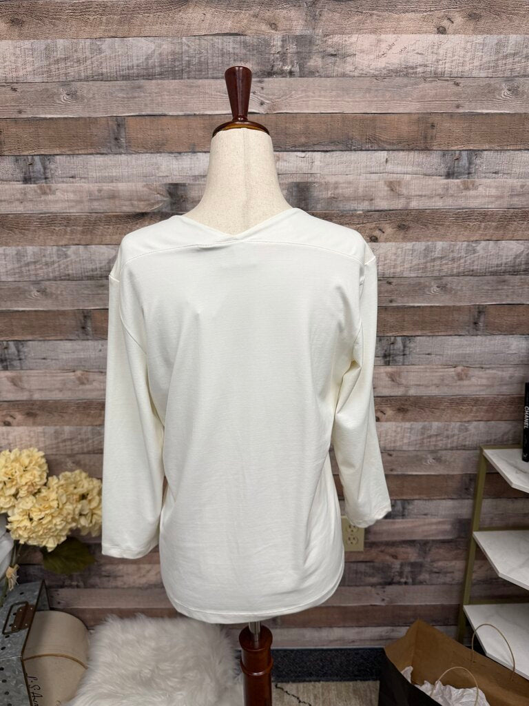 Chico's White Long Sleeve V-Neck Knit Top