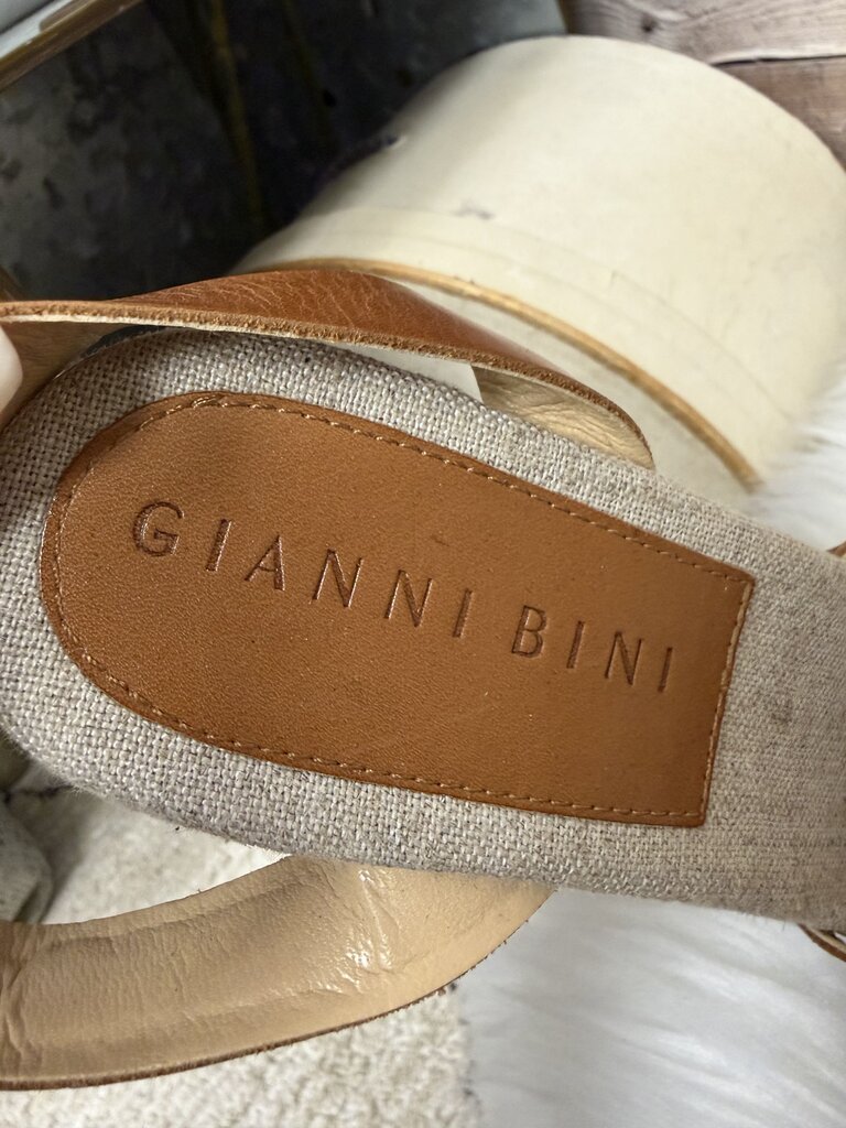 Gianni Bini Brown Leather Woven Flat Sandals