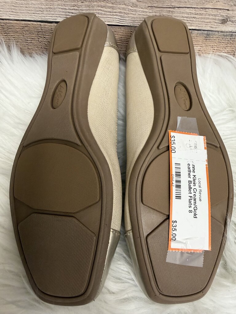 Anne Klein Cream/Gold Leather Ballet Flats