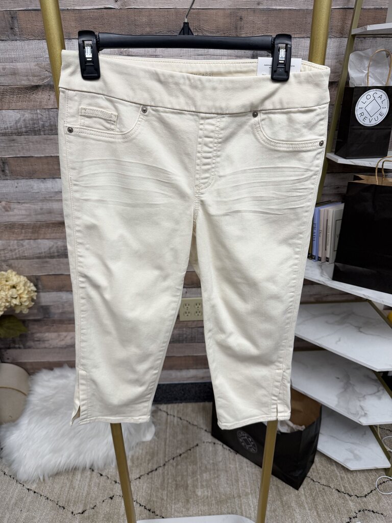 NWT Chico's Cream Pull On Capris