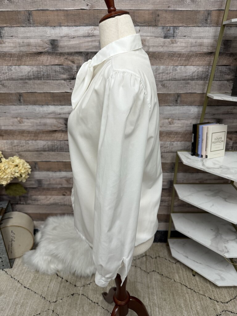 Judy Bond White Blouse With Puff Sleeves