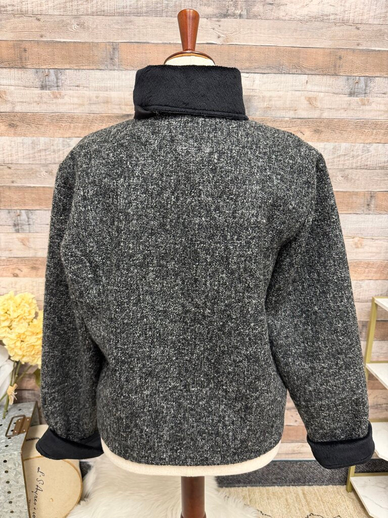 Orvis Grey/Black Knit Belt Collar Bomber Jacket