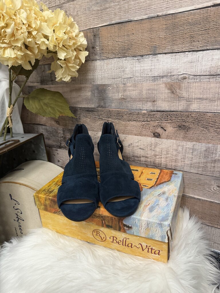Bella Vita Blue Suede Black Heel Peep Toe Sandal