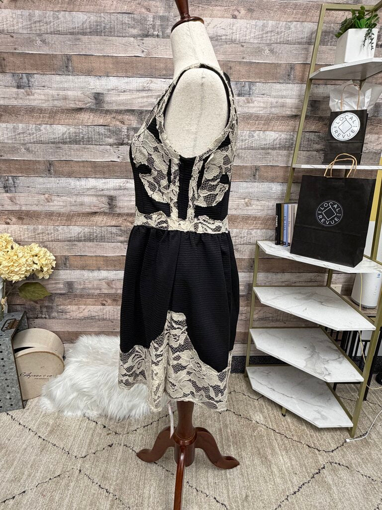 Black cocktail dress with cream lace No Brand Black/cream 4 women DRESSES