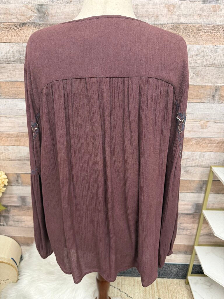 Rock & Republic Burgundy Peasant Long Sleeve