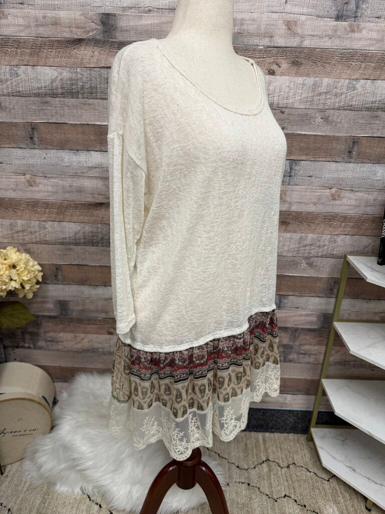 My Story Cream Sheer Tunic w/Paisley & Lace Ruffle Hem