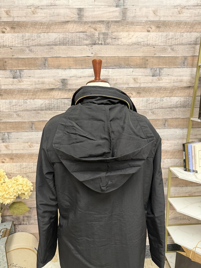 Venezia Milano black with gold accent jacket