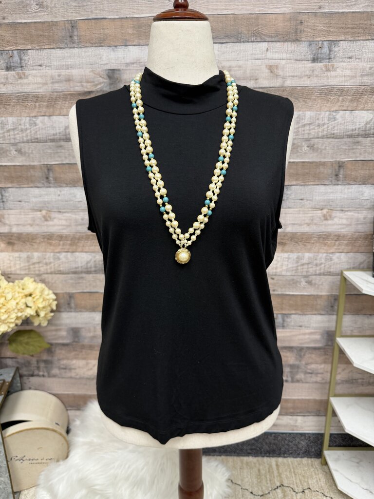 Evereve Black Sleeveless Mock Turtleneck