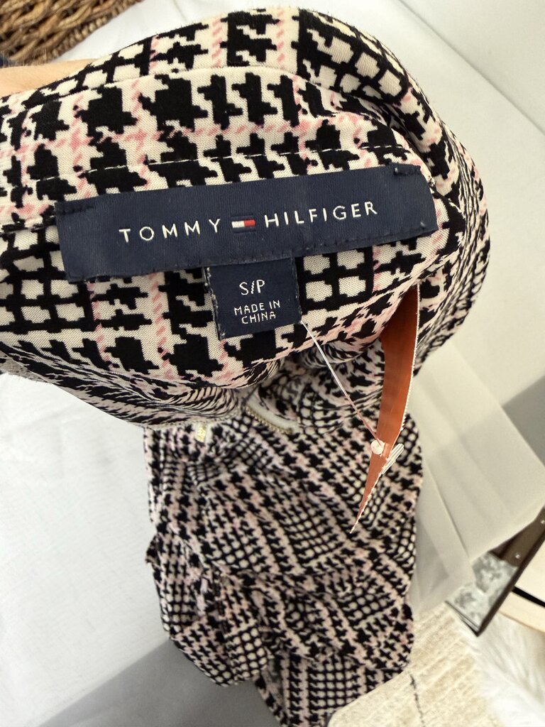 Tommy Hilfiger houndstooth pink/black blouse