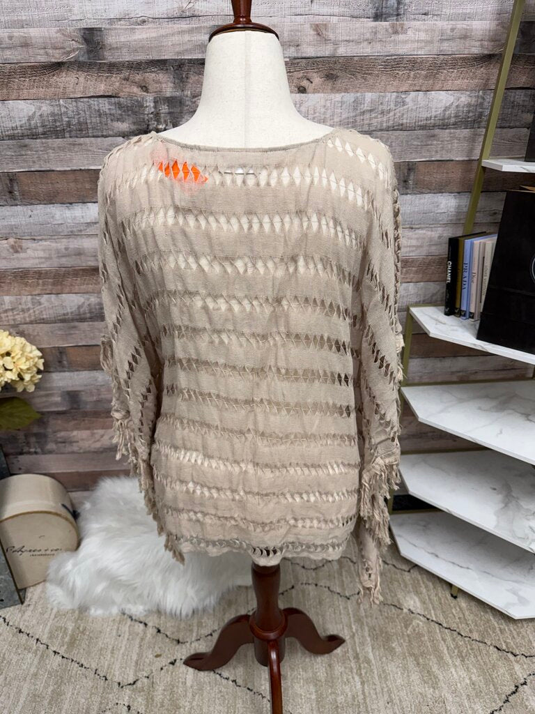 Kenar Tan Poncho With Fringe Detail